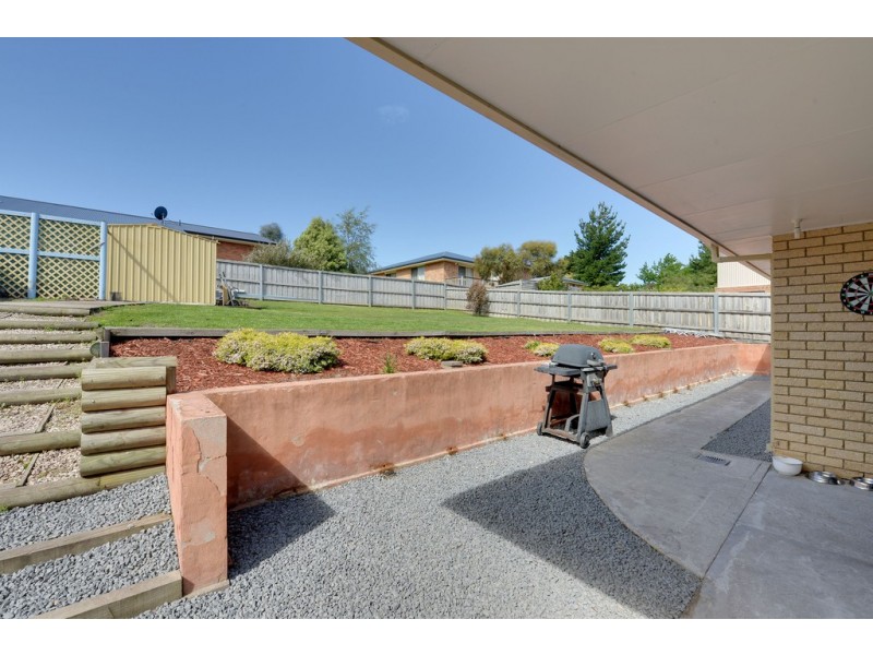 18 Kingfisher Street, Kingston TAS 7050