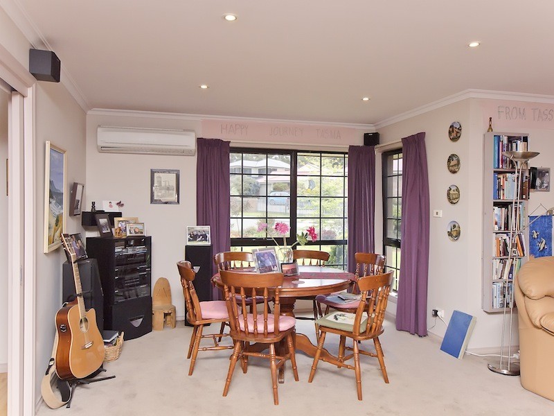 1 Greenhill Drive, Kingston TAS 7050