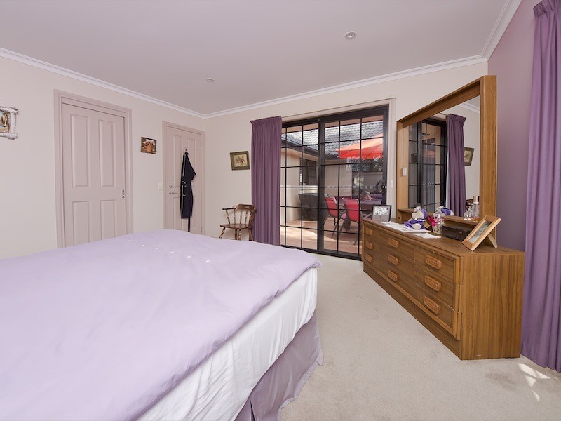 1 Greenhill Drive, Kingston TAS 7050