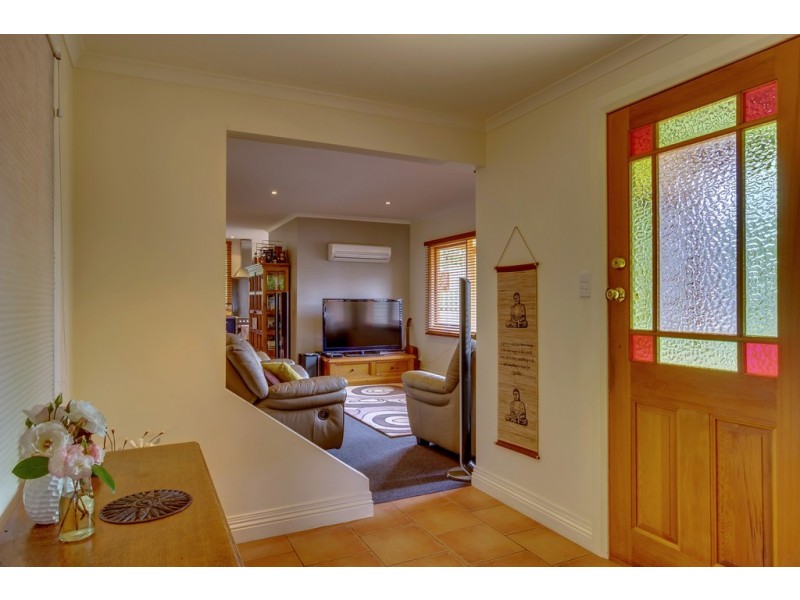 27 Windsor Street, Kingston Beach TAS 7050