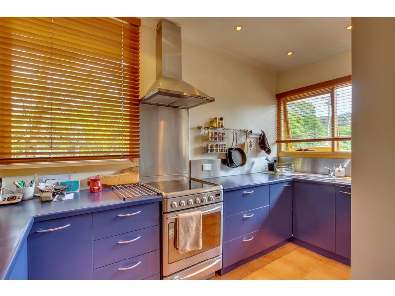 27 Windsor Street, Kingston Beach TAS 7050