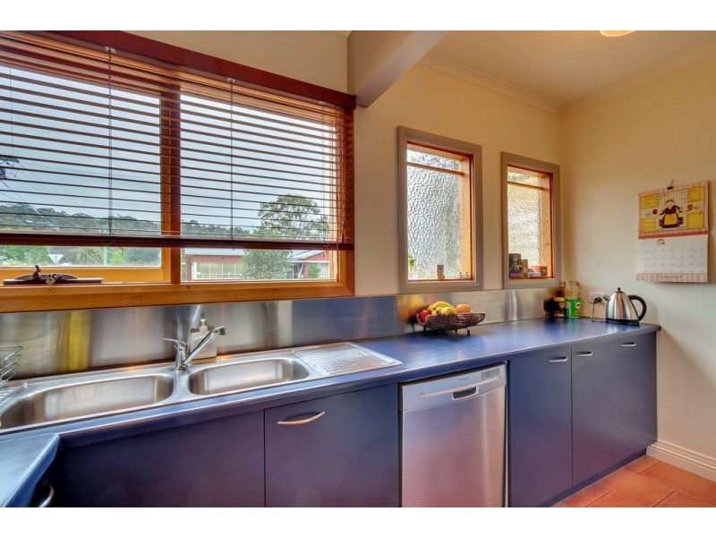 27 Windsor Street, Kingston Beach TAS 7050