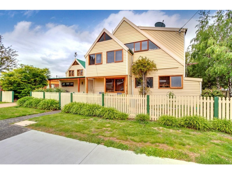 27 Windsor Street, Kingston Beach TAS 7050