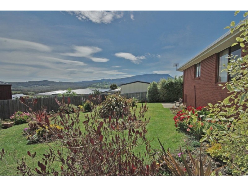 95 Redwood Road, Kingston TAS 7050