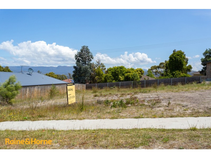 21 Cider Gum Drive, Blackmans Bay TAS 7052