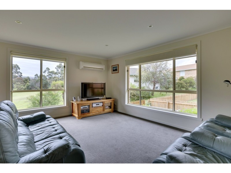 523 Village Drive, Kingston TAS 7050