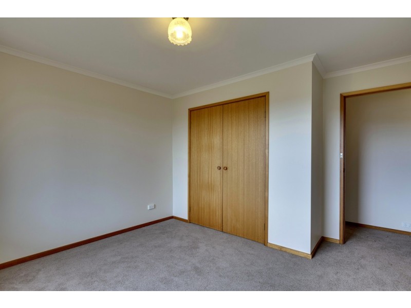 56 Village Drive, Kingston TAS 7050