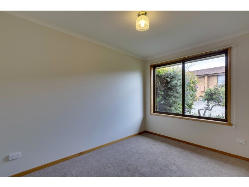 56 Village Drive, Kingston TAS 7050