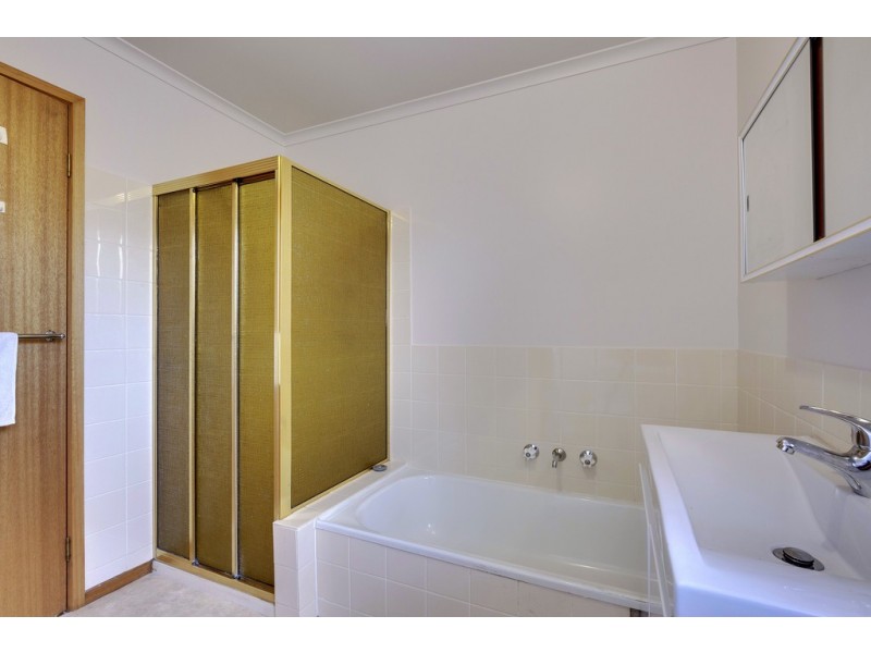 56 Village Drive, Kingston TAS 7050