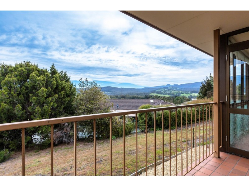 56 Village Drive, Kingston TAS 7050