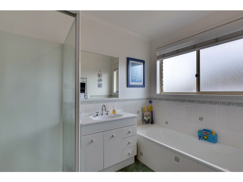 28 Mariner Circle, Kingston TAS 7050