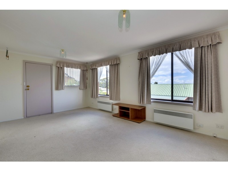 3/10 Opal Drive, Blackmans Bay TAS 7052