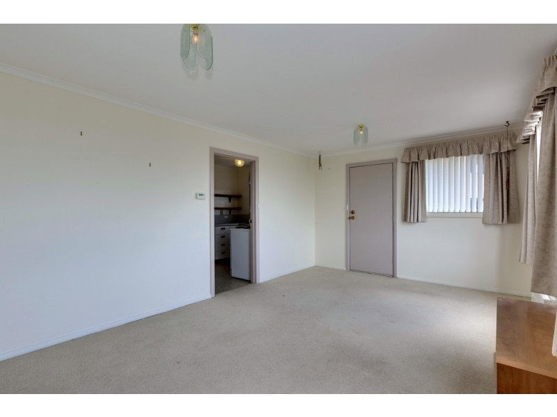 3/10 Opal Drive, Blackmans Bay TAS 7052