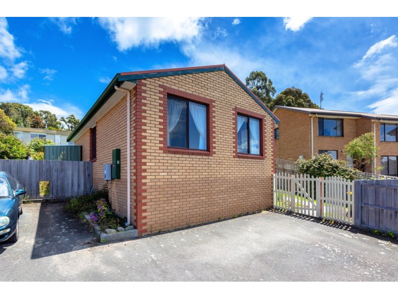 3/10 Opal Drive, Blackmans Bay TAS 7052