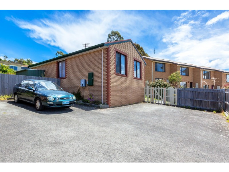 3/10 Opal Drive, Blackmans Bay TAS 7052