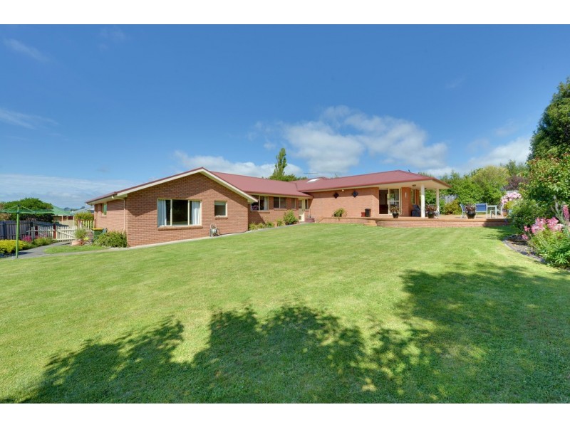 100 Willowbend Road, Kingston TAS 7050