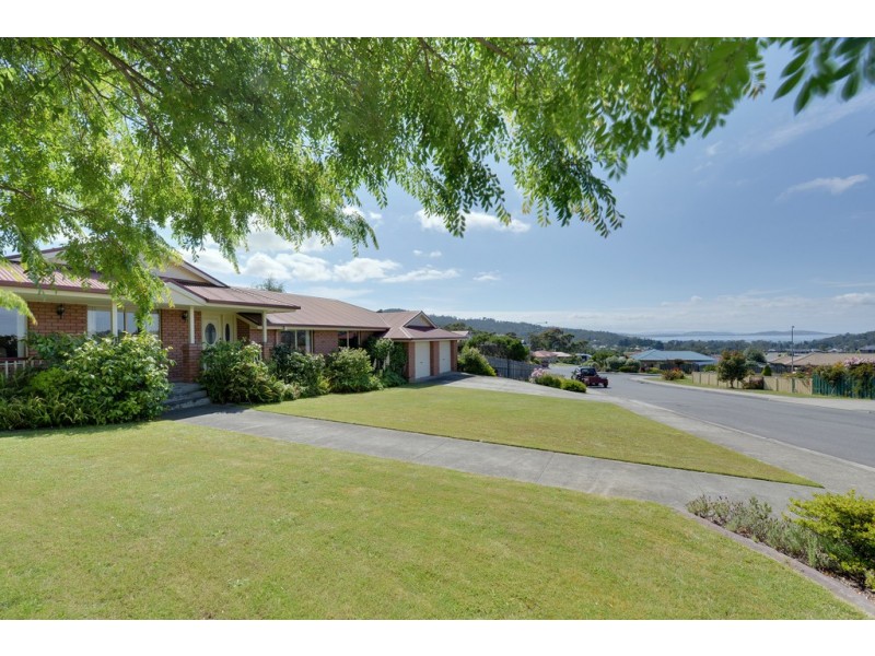 100 Willowbend Road, Kingston TAS 7050