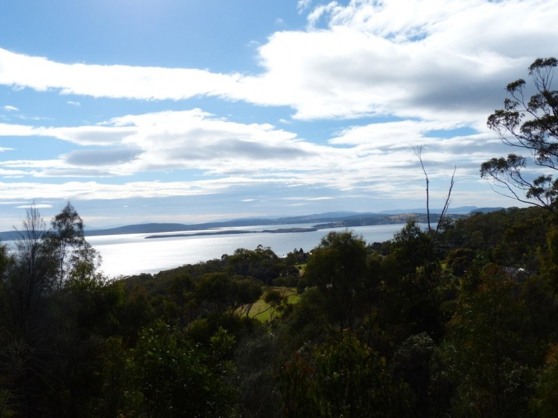 405 Channel Highway, Bonnet Hill TAS 7053