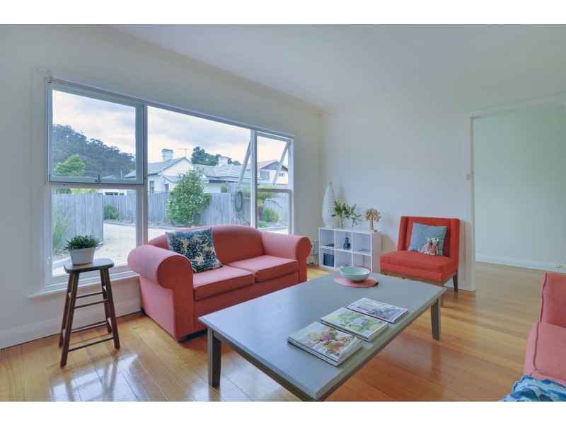 61 Balmoral Road, Kingston Beach TAS 7050