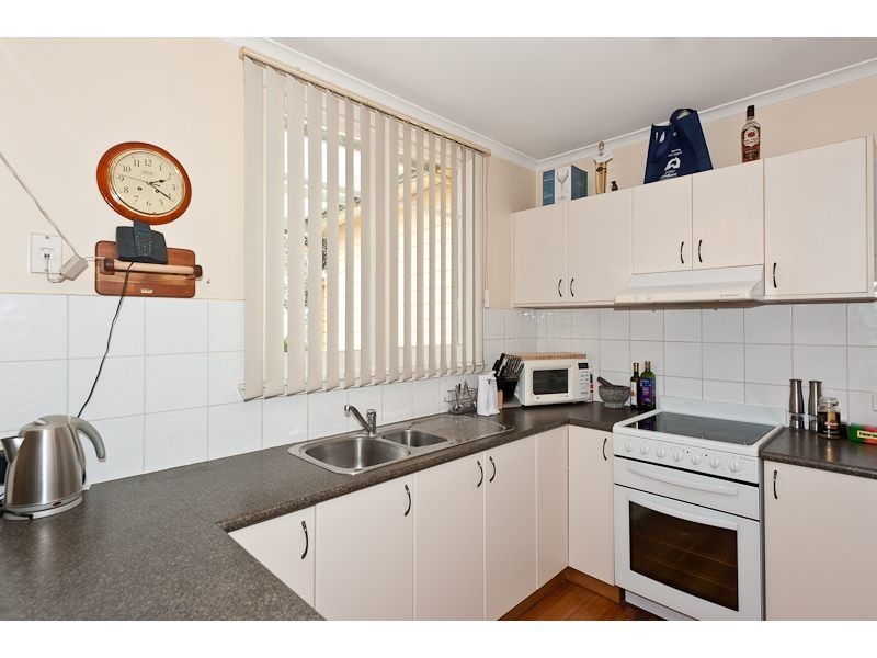 8 Auburn Road, Kingston Beach TAS 7050