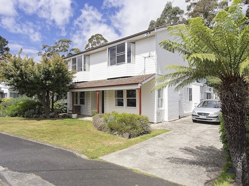 12 Ewing Avenue, Kingston Beach TAS 7050