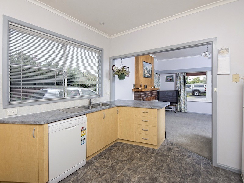 12 Ewing Avenue, Kingston Beach TAS 7050