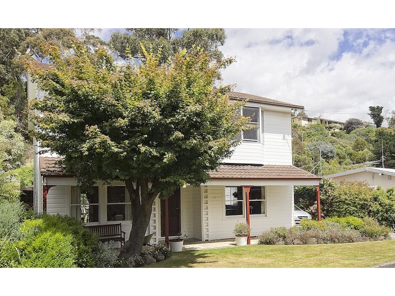 12 Ewing Avenue, Kingston Beach TAS 7050