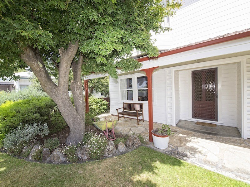 12 Ewing Avenue, Kingston Beach TAS 7050