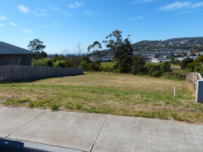 30 Malachi Drive, Kingston TAS 7050