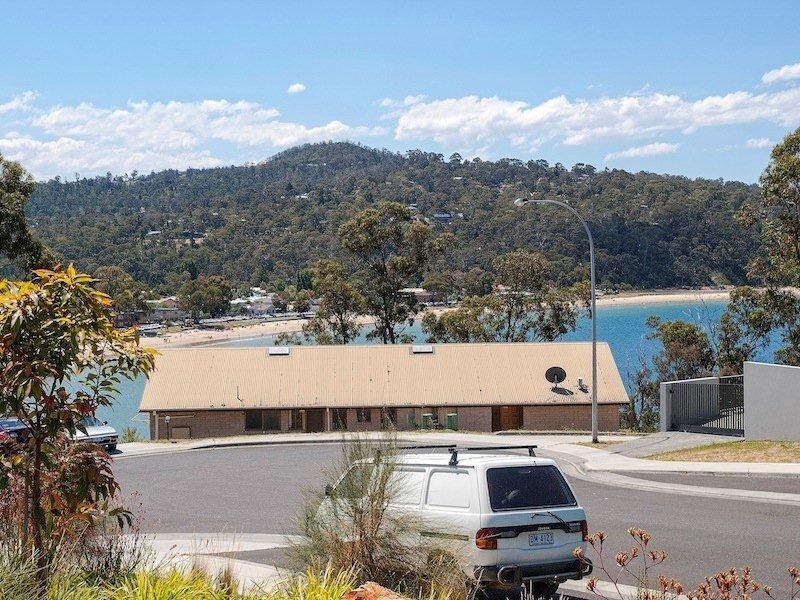 14 Christophers way, Kingston Beach TAS 7050