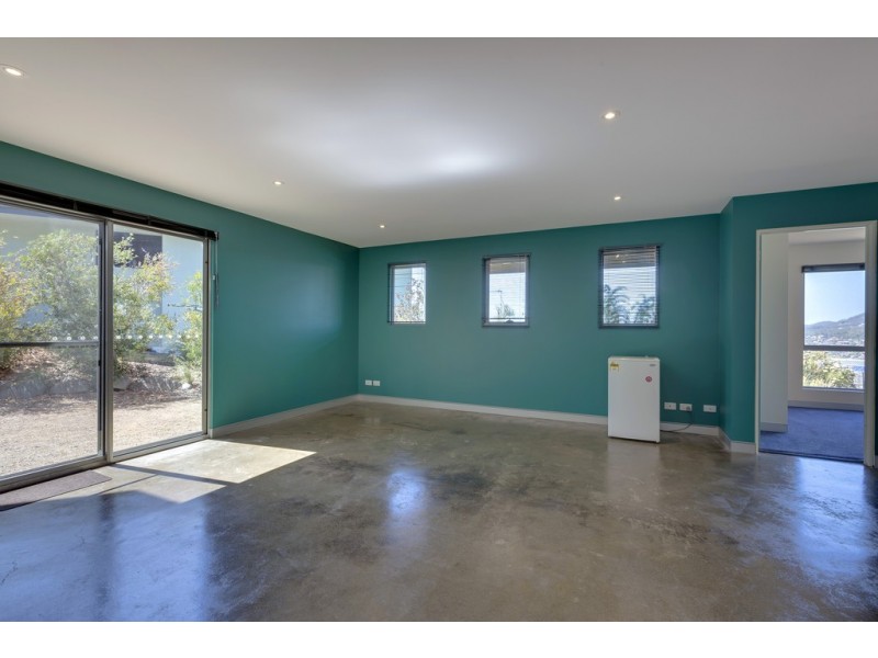 66 Tingira Road, Blackmans Bay TAS 7052