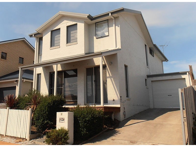 2 George Avenue, Kingston TAS 7050