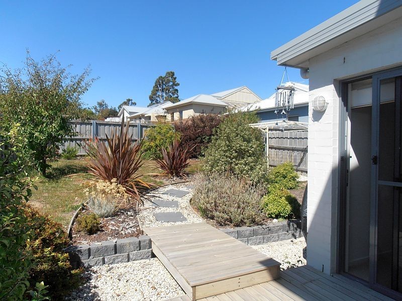 2 George Avenue, Kingston TAS 7050