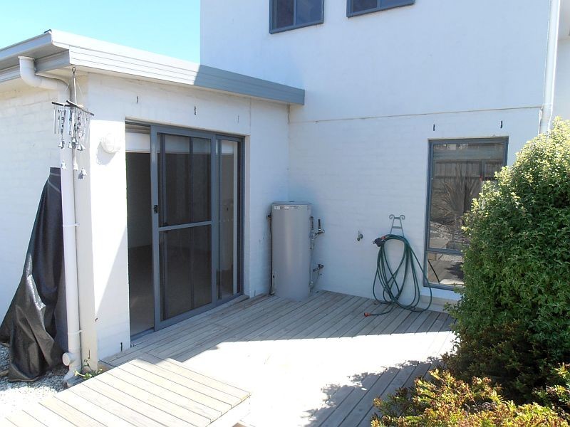 2 George Avenue, Kingston TAS 7050