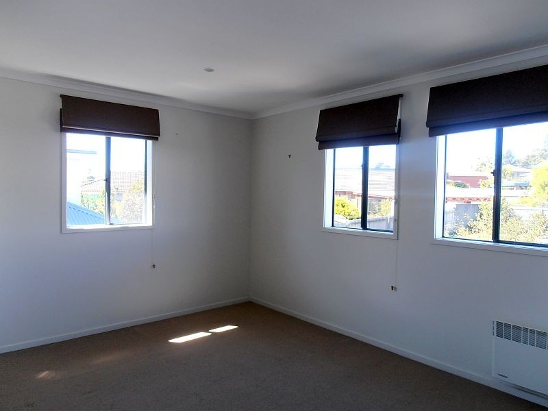 2 George Avenue, Kingston TAS 7050