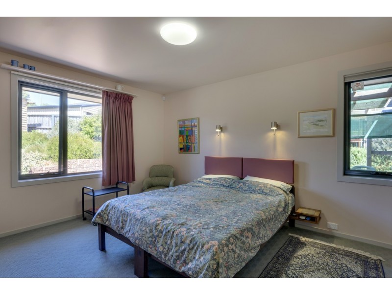 36 Greenhill Drive, Kingston TAS 7050