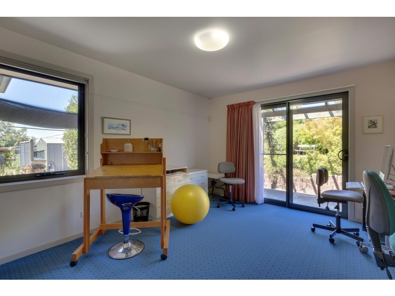 36 Greenhill Drive, Kingston TAS 7050