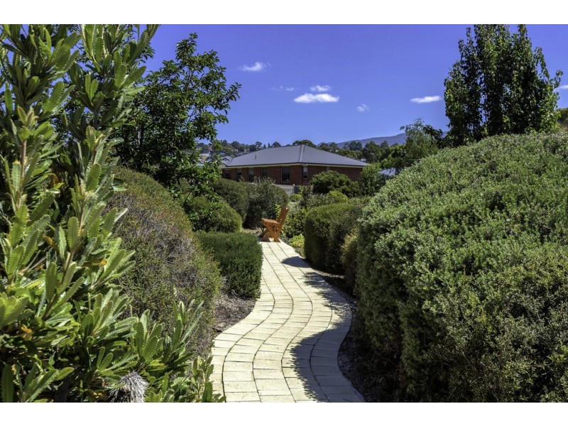 36 Greenhill Drive, Kingston TAS 7050