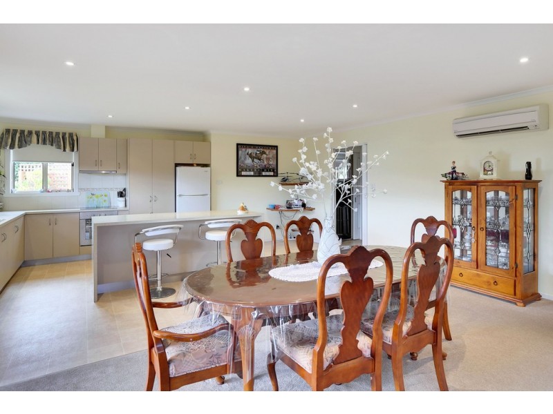 507 Village Drive, Kingston TAS 7050