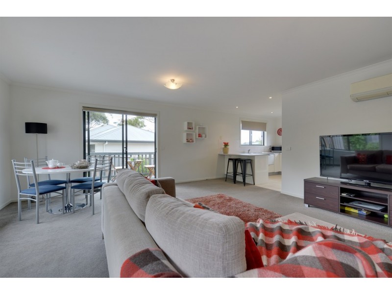 1/3 Olivia Court, Kingston TAS 7050