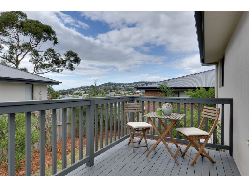 1/3 Olivia Court, Kingston TAS 7050