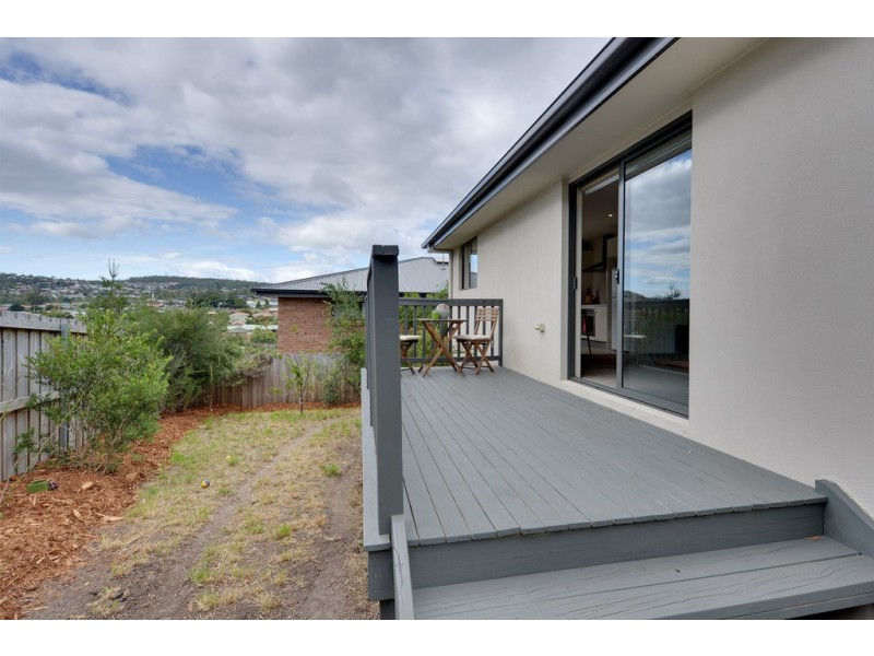 1/3 Olivia Court, Kingston TAS 7050