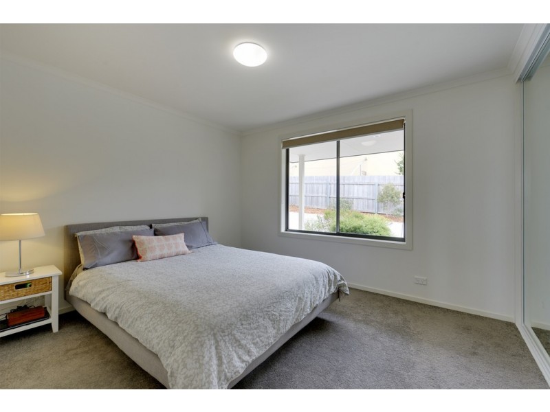 1/3 Olivia Court, Kingston TAS 7050