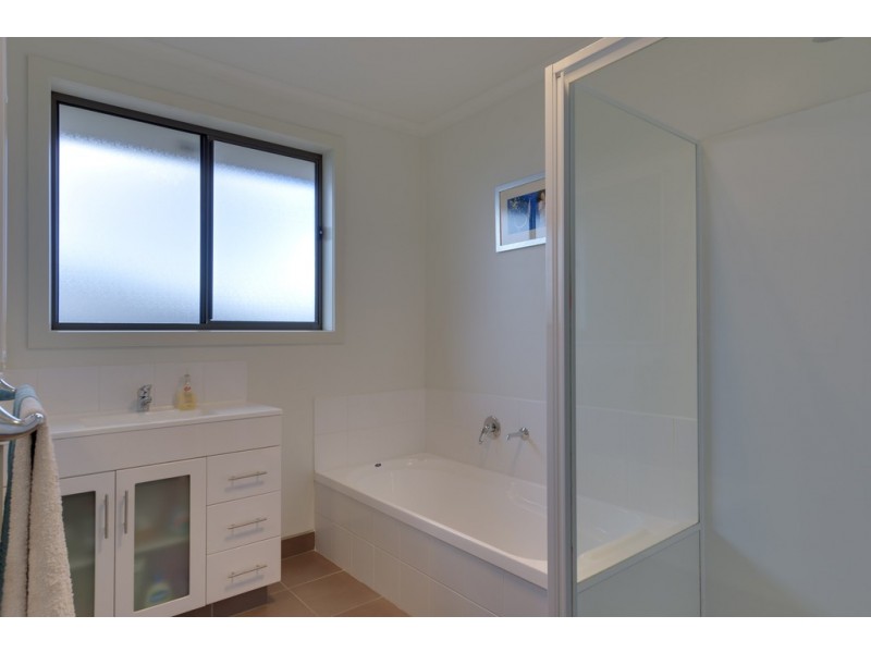 1/3 Olivia Court, Kingston TAS 7050