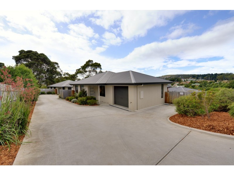 1/3 Olivia Court, Kingston TAS 7050