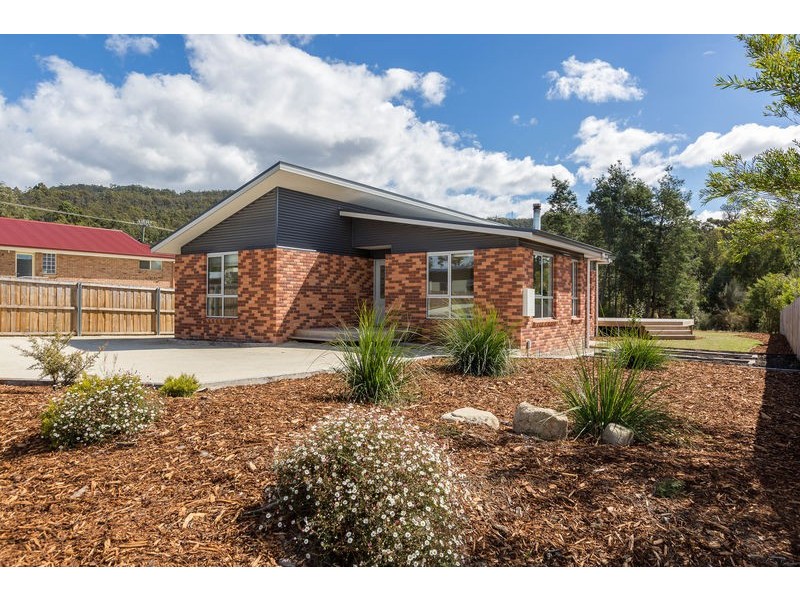 5 Snow Gum Drive, Snug TAS 7054