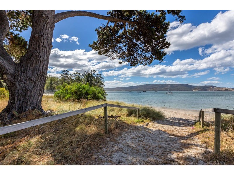 5 Snow Gum Drive, Snug TAS 7054