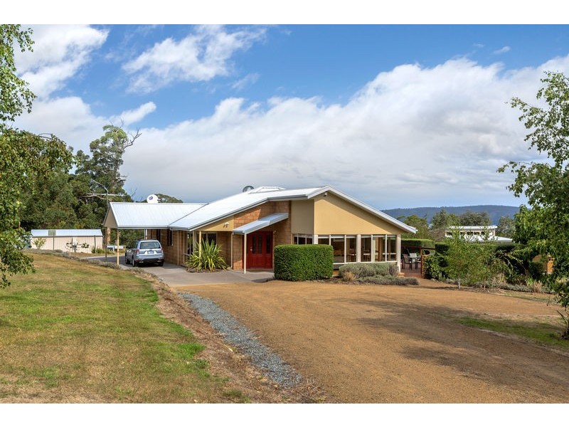 25 Draper Road, Howden TAS 7054