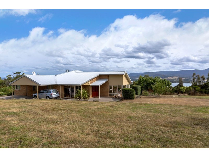 25 Draper Road, Howden TAS 7054