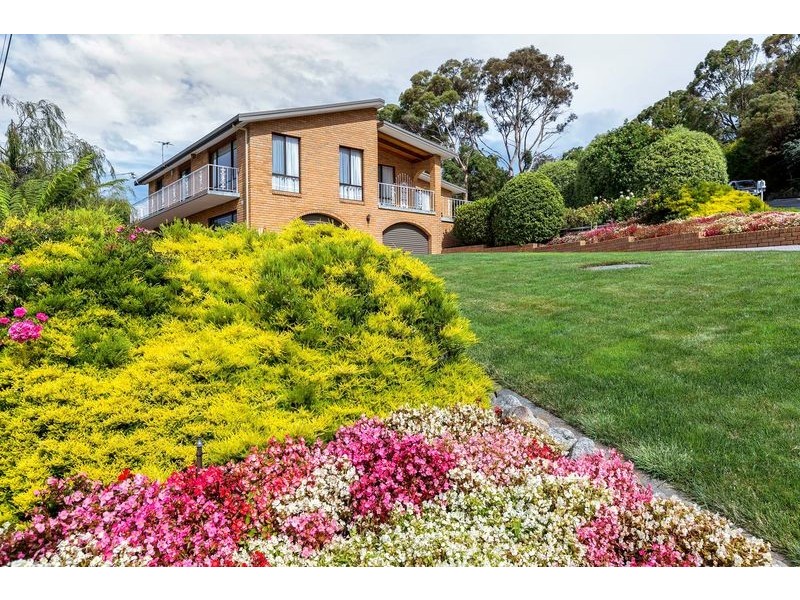 18 Auburn Road, Kingston Beach TAS 7050